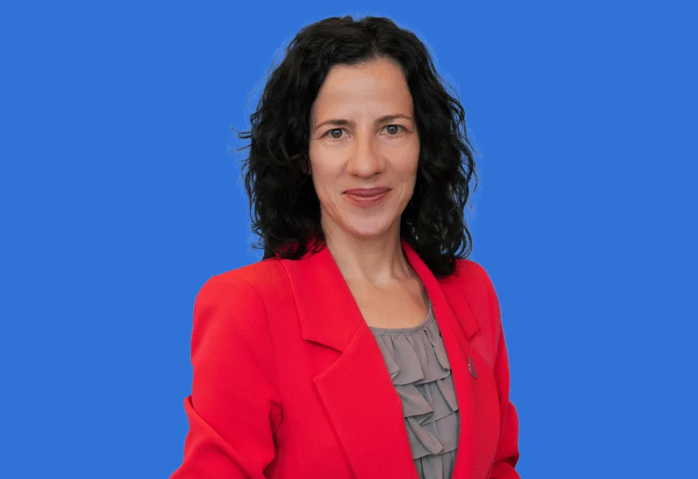 Roxana Miinzatu salary